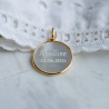 Medaille de Baptême Vierge au Voile en Nacre et Or 18 carats