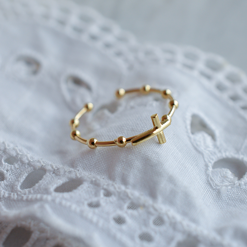 Anillo Abierto Dizainier Cruz Oro Amarillo 18K - Maison Laudate