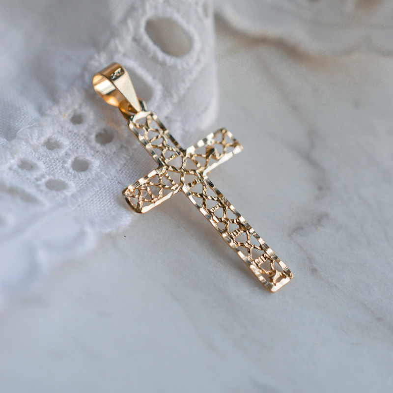 Pendentif Croix Vitrail en Or Jaune 18 Carats -  Maison Laudate Pendentif Croix Vitrail en Or Jaune 18 Carats -  Maison Laudate