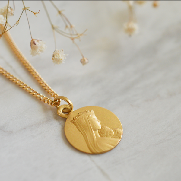 Medaille bapteme Portrait de Notre-Dame de la Sagesse Medaille bapteme Portrait de Notre-Dame de la Sagesse