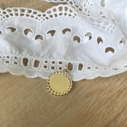 Bijou pendentif Jeton perlé argent finition or jaune Bijou pendentif Jeton perlé argent finition or jaune
