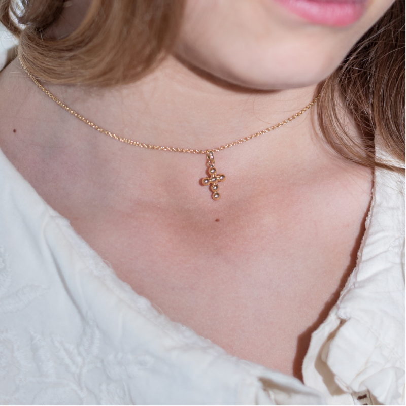 Pendentif Croix Célestine Perlée Or Jaune 18 carats - Maison Laudate Pendentif Croix Célestine Perlée Or Jaune 18 carats - Maison Laudate