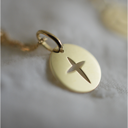 Bijou pendentif Mini croix moderne Bijou pendentif Mini croix moderne