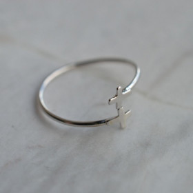 Bague double croix