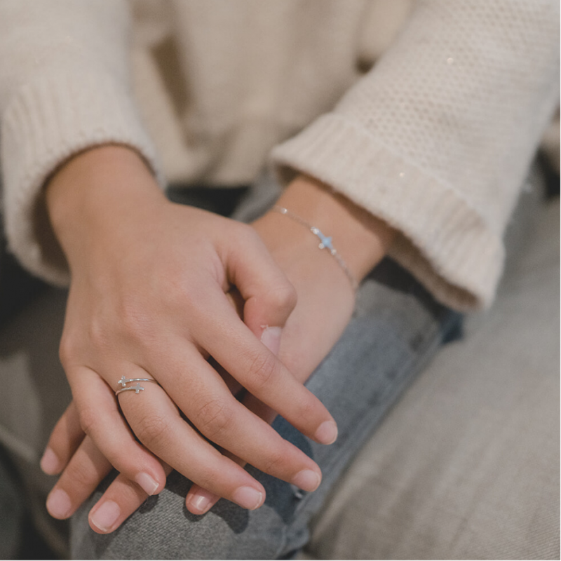 Anillo de doble cruz de plata - Laudate