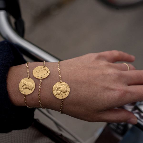 Bracelet Médaille Portrait ND de la Sagesse Or Jaune 18 Carats-Laudate
