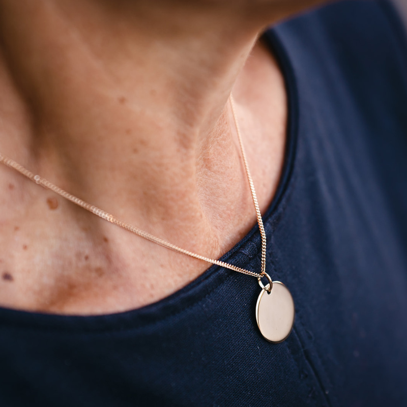 Pendentif Jeton Coralie en Plaqué Or - Maison Laudate