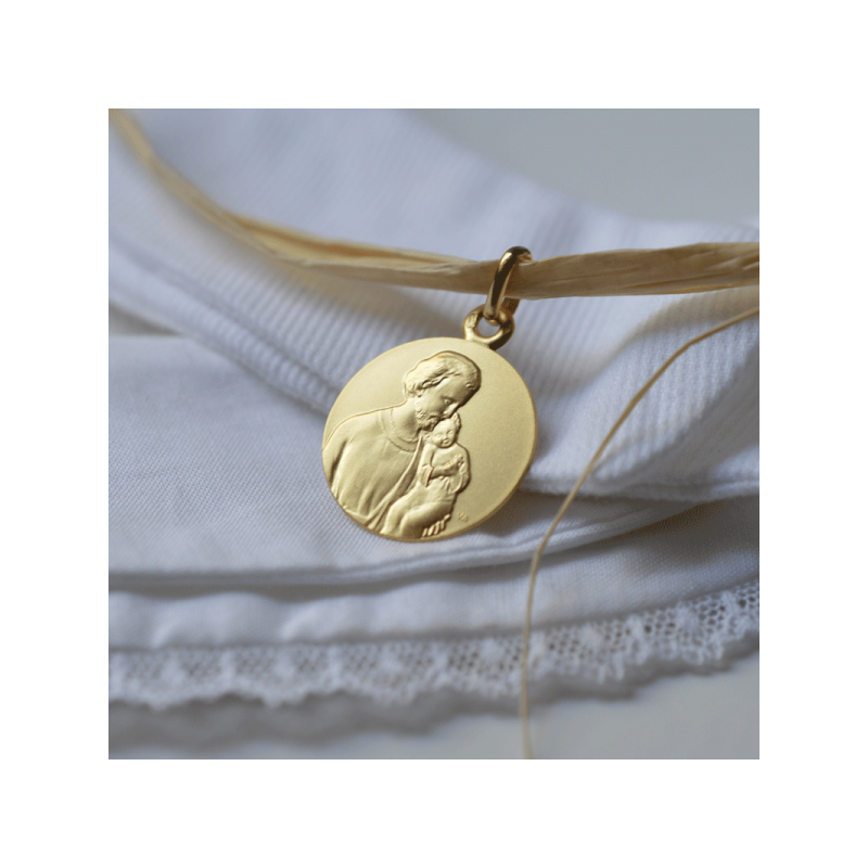 Medaille de bapteme Saint Joseph 9 carats