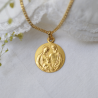medaille de bapteme tres sainte famille or maison laudate