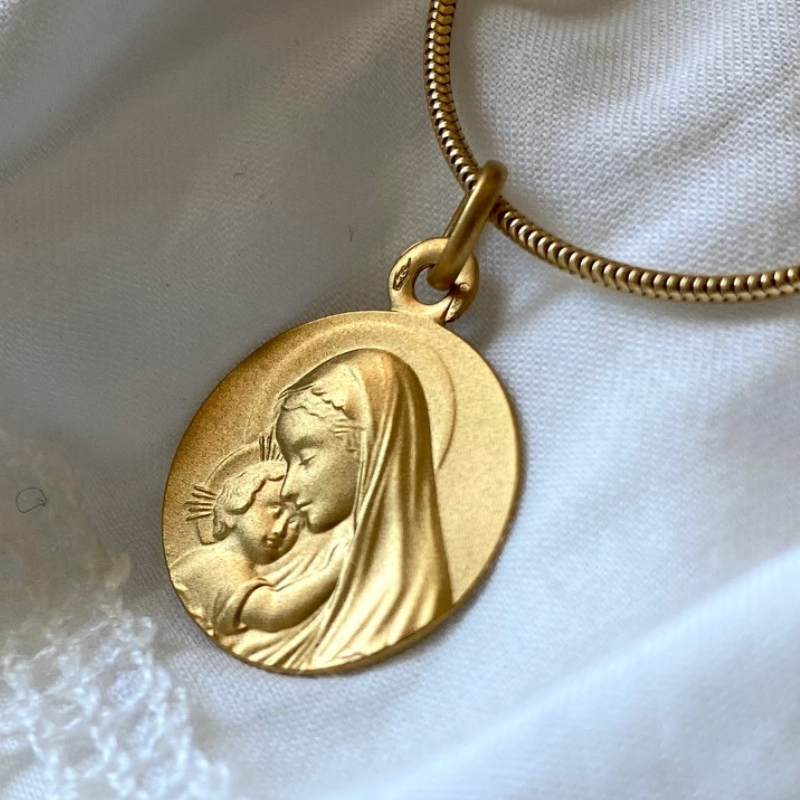 Médaille baptême Vierge à l'enfant rayonnant 9 carats