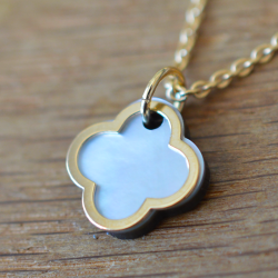 Colgante Trébol de oro con...