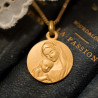 Médaille de baptême Vierge à l'enfant mère protectrice en or jaune 18 carats