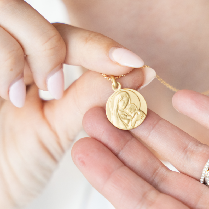 Médaille de baptême Amour Eternel Médaille de baptême Amour Eternel