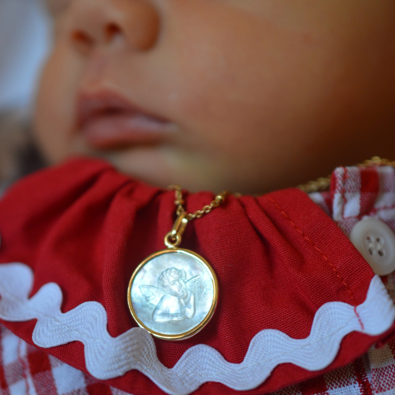 medaille nacre et or ange raphel maison laudate