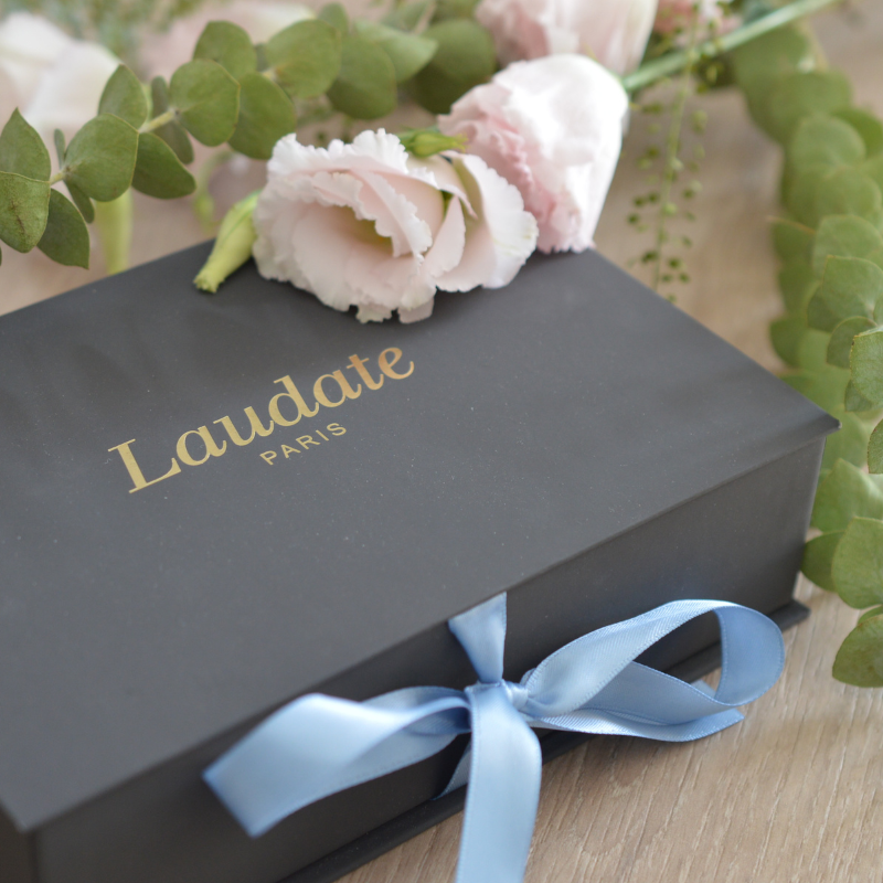 coffret chevaliere laudate