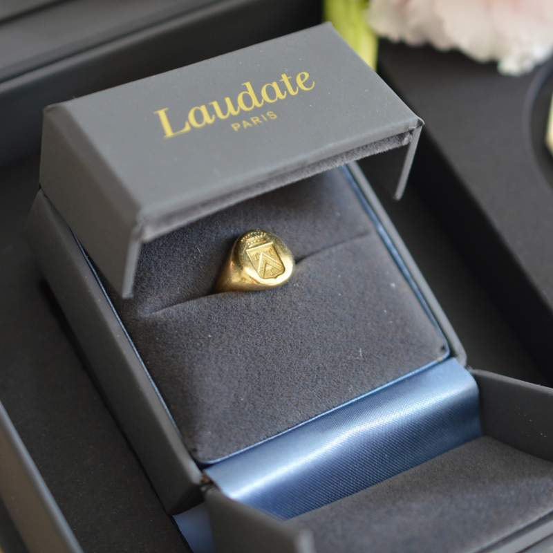 coffret chevaliere laudate