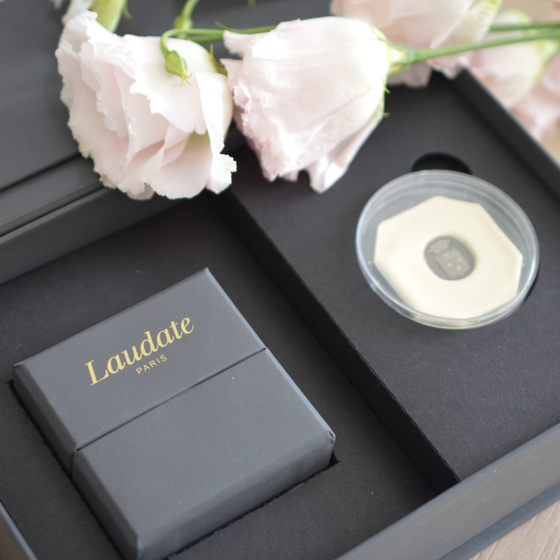 coffret chevaliere laudate