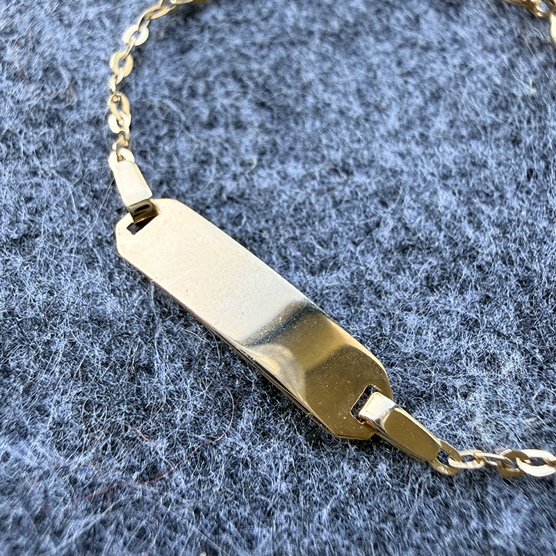 Gourmette bébé rectangle forçat miroir or 18 carats