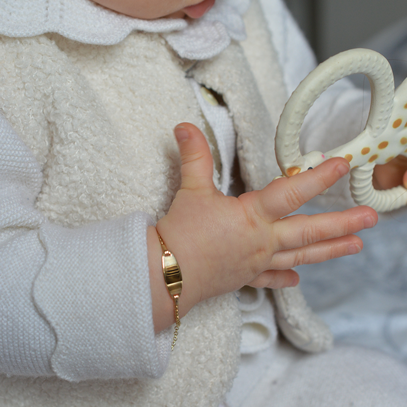 Gourmette bebé ovalada malla jaserón en Oro 18 Quilates