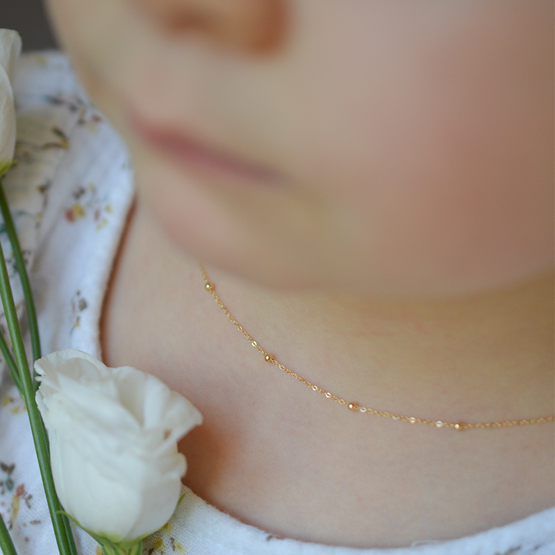 Chaine perlée argent finition or jaune