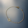 Pulsera Honorine Cruz Gótica Aportada Perlada - Oro de 9 Quilates