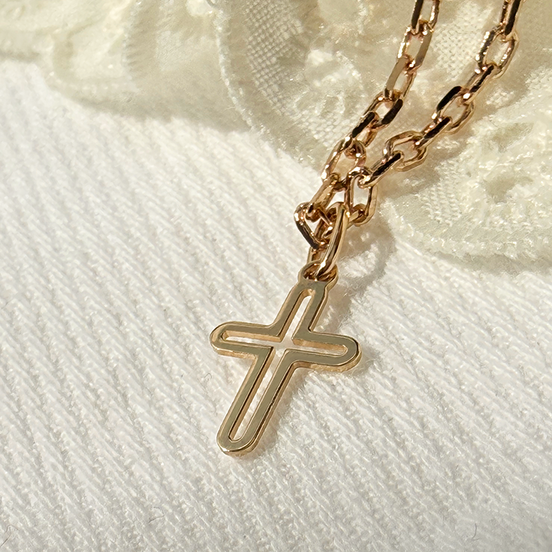 Croix Ajourée